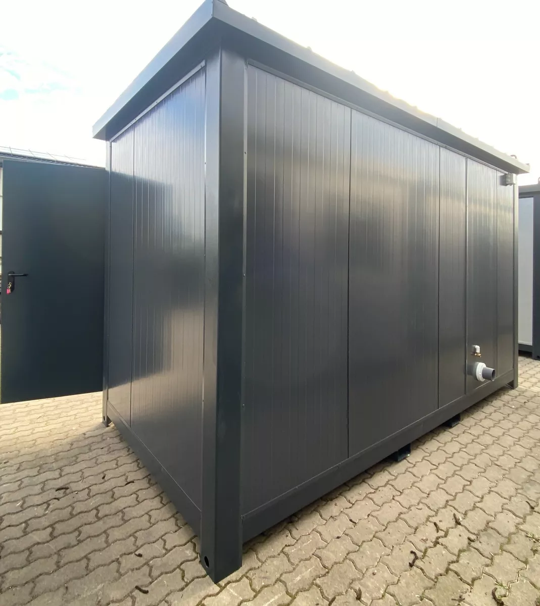 Container sanitar pentru persoane cu mobilitate redusă – WC cu rampă - imagine 4