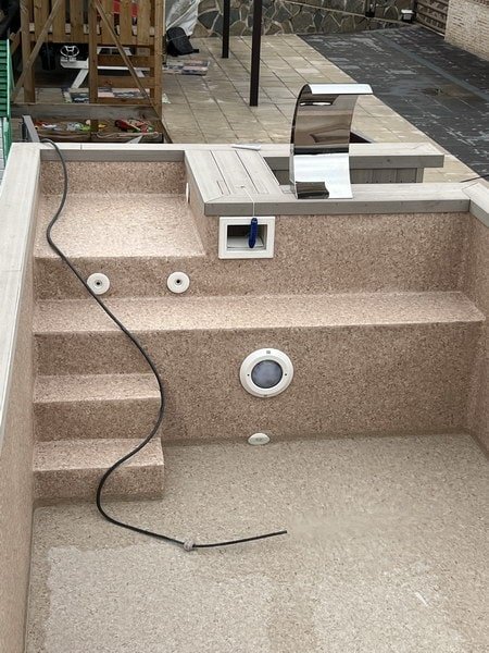 Container de 20 de picioare transformat în piscină - imagine 5