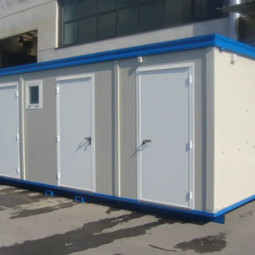 CONTAINER CU DUȘURI (DIM. 6,00 × 2,40 M)